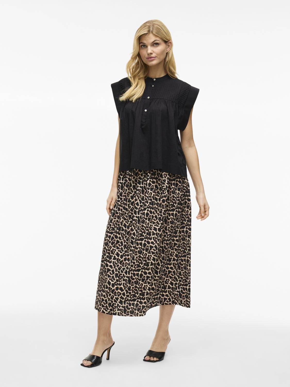 VIKATINKA Shirt - Black Beauty - VERO MODA & VILA Bergvik